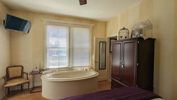 Cortinas blackout, tabla de planchar con plancha y wifi gratis