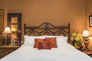 4 Schlafzimmer, Schreibtisch, Bügeleisen/Bügelbrett, kostenloses WLAN