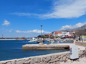 Marina - Apartments Smokvica - One Bedroom Apartment (Starigrad-Paklenica)