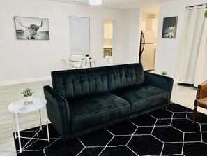 Smart TV - Mayfield @ Oyster Creek - WORLD CUP (Sugar Land)