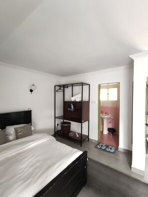 1 Schlafzimmer, Schreibtisch, Bügeleisen/Bügelbrett, kostenloses WLAN