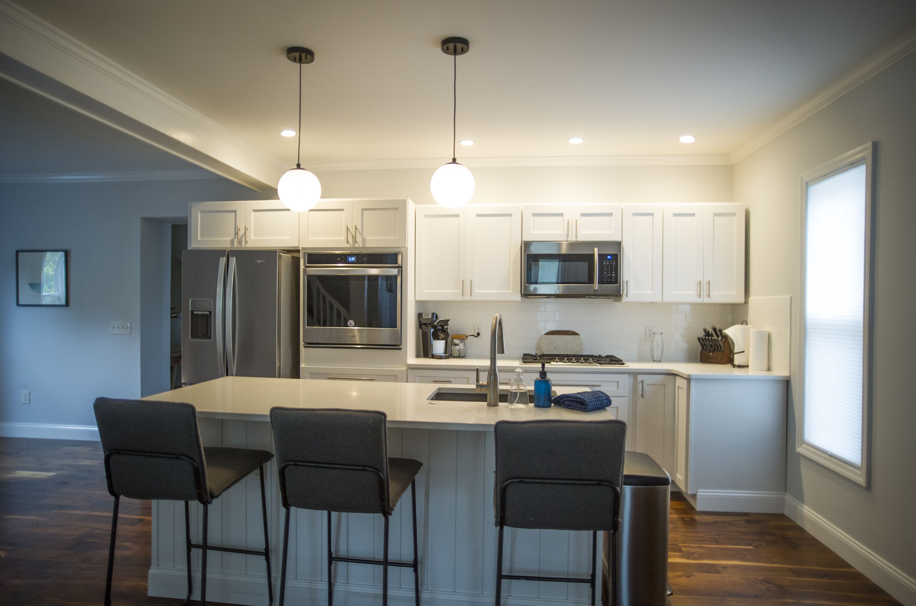 3-bdrm home, walking distance to everything!