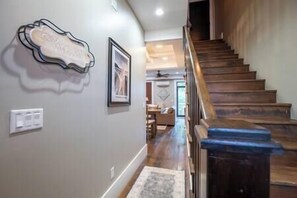 Interior - #207 King Suites, River Views, Deck, Downtown (Madison)