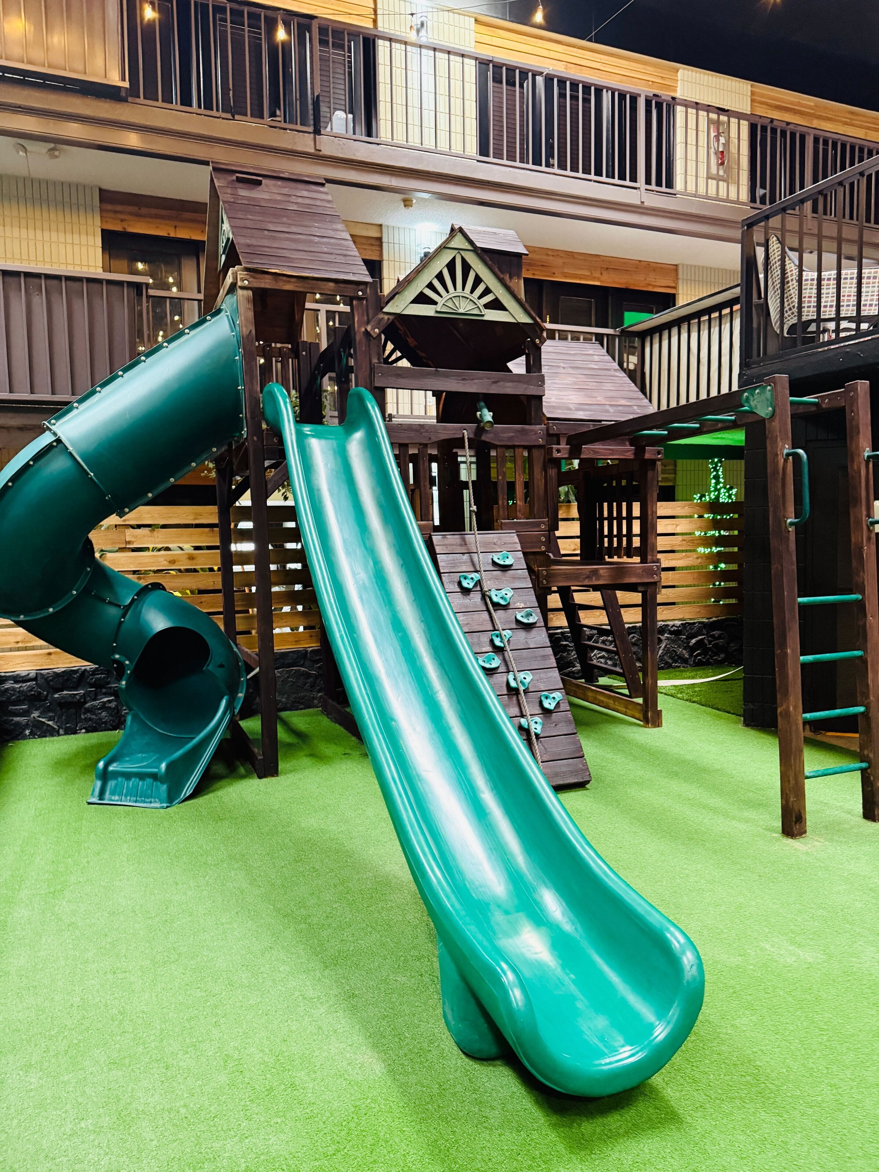 children’s play area – indoor