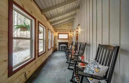Gold Mine Cabin - 3mins to Wolf Mnt Winery