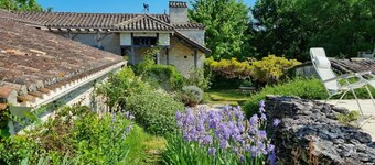 A haven of peace between Montcuq and Lauzerte (Lot)