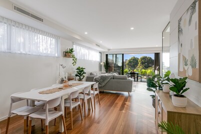 Grandview Villa Kingscliff - Oceanview Tri-level Villa by uHoliday