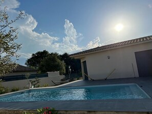 Pool - Beautiful villa in the south of France (Argilliers)