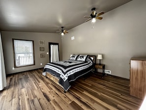 4 habitaciones, wifi gratis, ropa de cama y acceso para silla de ruedas