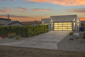 Nicht klassifiziertes Bild, 3 von 45, Schaltfläche