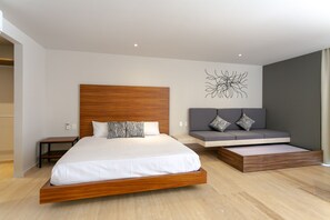 1 bedroom, WiFi - Kaab by the beach, condo with roof, pool and views (Playa del Carmen)