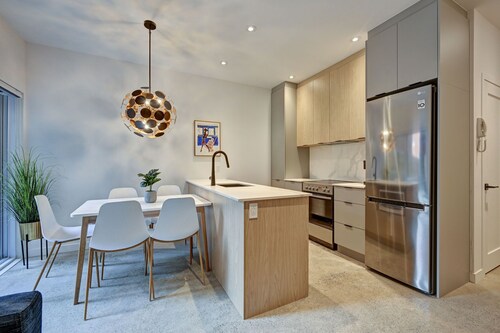 Perfect 2bdr in the hart of Montreal