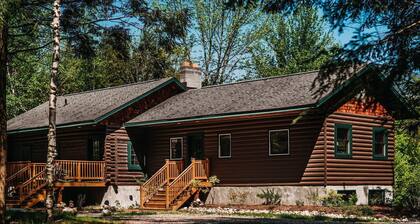 Sentinel Cabin-Hytti-Oma kylpyhuone-Deluxe-Vuoristonäkymä