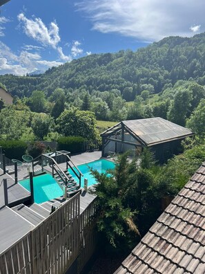Outdoor pool, a heated pool