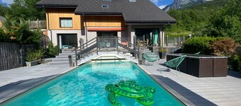 L'eterlou superb apartment swimming pool sauna jacuzzi