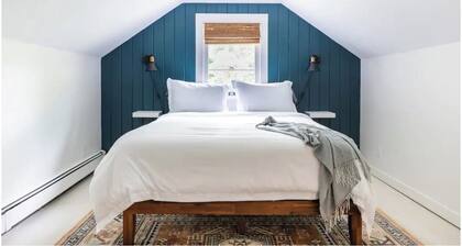 Hot Tub Cabin in the Mountains