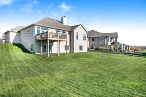 Exterior - Omaha - Arnold Palmer Golf Course, on the Lakes at 15 (Omaha)