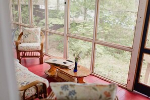 Interior - The Dance Hall Cottage on Charleston Lake (Athens)