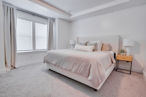 3 camere, ferro/asse da stiro, Wi-Fi gratuito, lenzuola