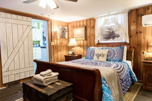 3 chambres, fer et planche à repasser, lit parapluie, Wi-Fi gratuit