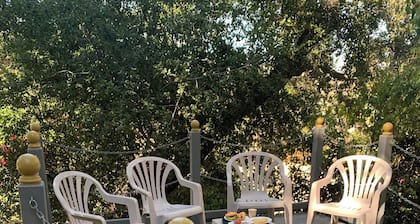 A Taste of Tuscany -Just 5 Minutes to Golf and Wine Tasting