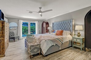 4 habitaciones, tabla de planchar con plancha, cuna de viaje y wifi 