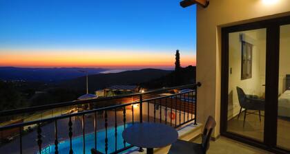 Villa Kition: Cyprus Holiday Rental property, Pool, Views, WiFi, A/C