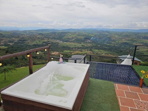 DOME PREMIUM PRIVATE JACUZZI