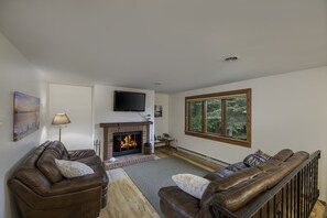 Smart TV, fireplace, video games, DVD player