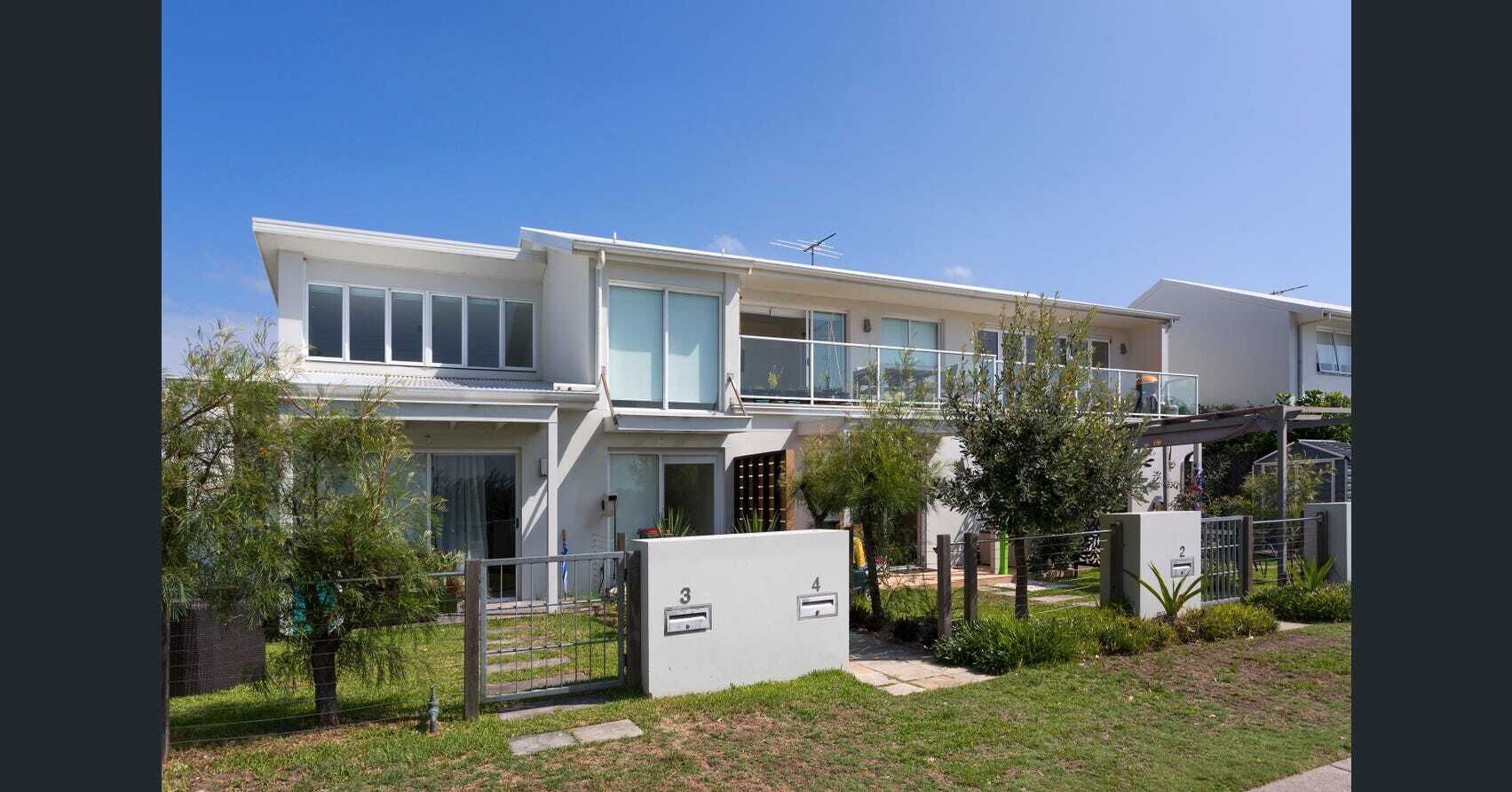 Silver Beach Penthouse — image 27