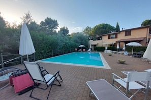 Beheizter Pool
