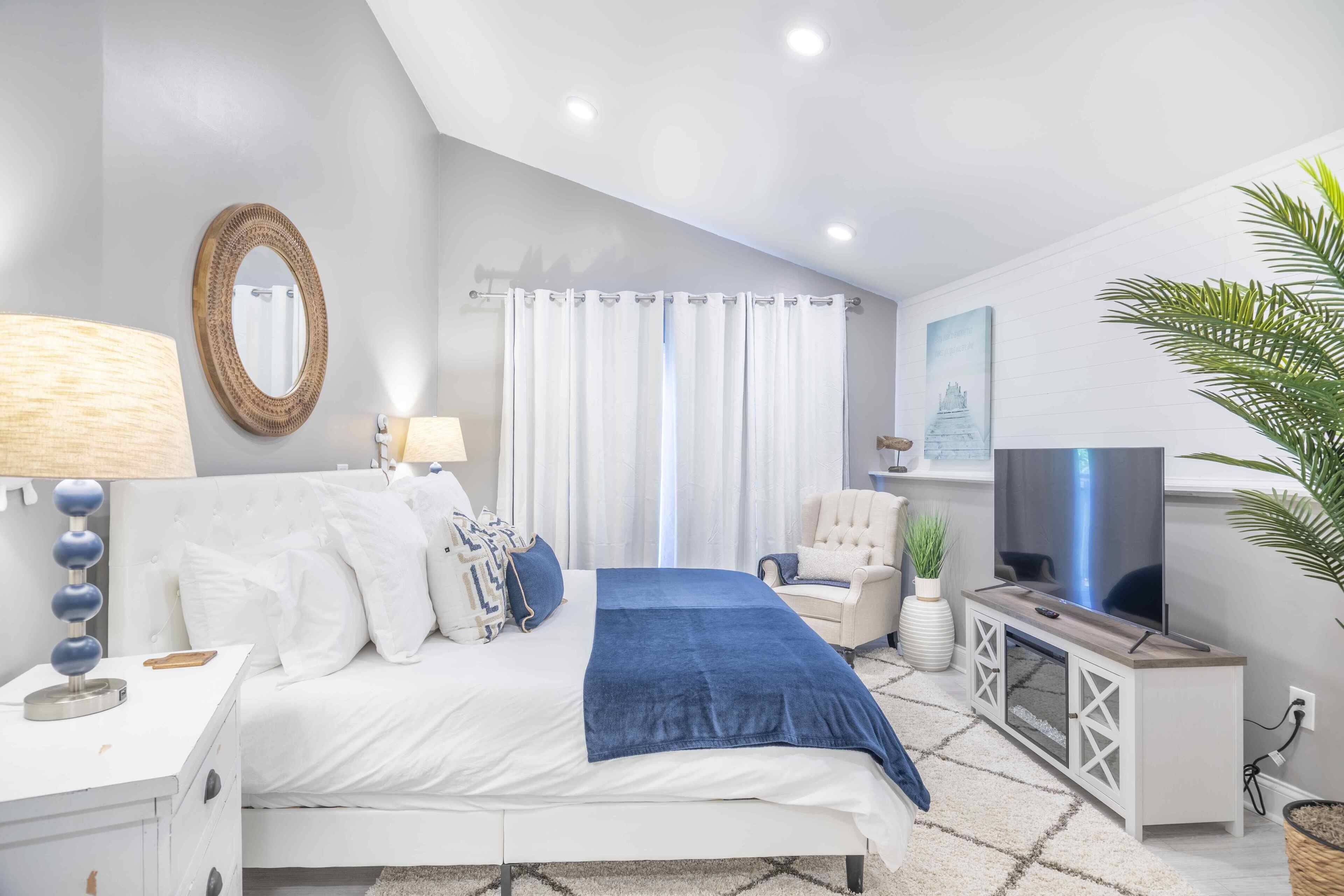 3 makuuhuonetta, silitysrauta/-lauta, vauvan matkasänky, ilmainen Wi-Fi