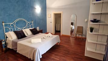 1 habitación, wifi gratis y ropa de cama