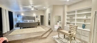 INDOOR SWIMMING POOL AND VERY SPACIOUS AND LUXURY