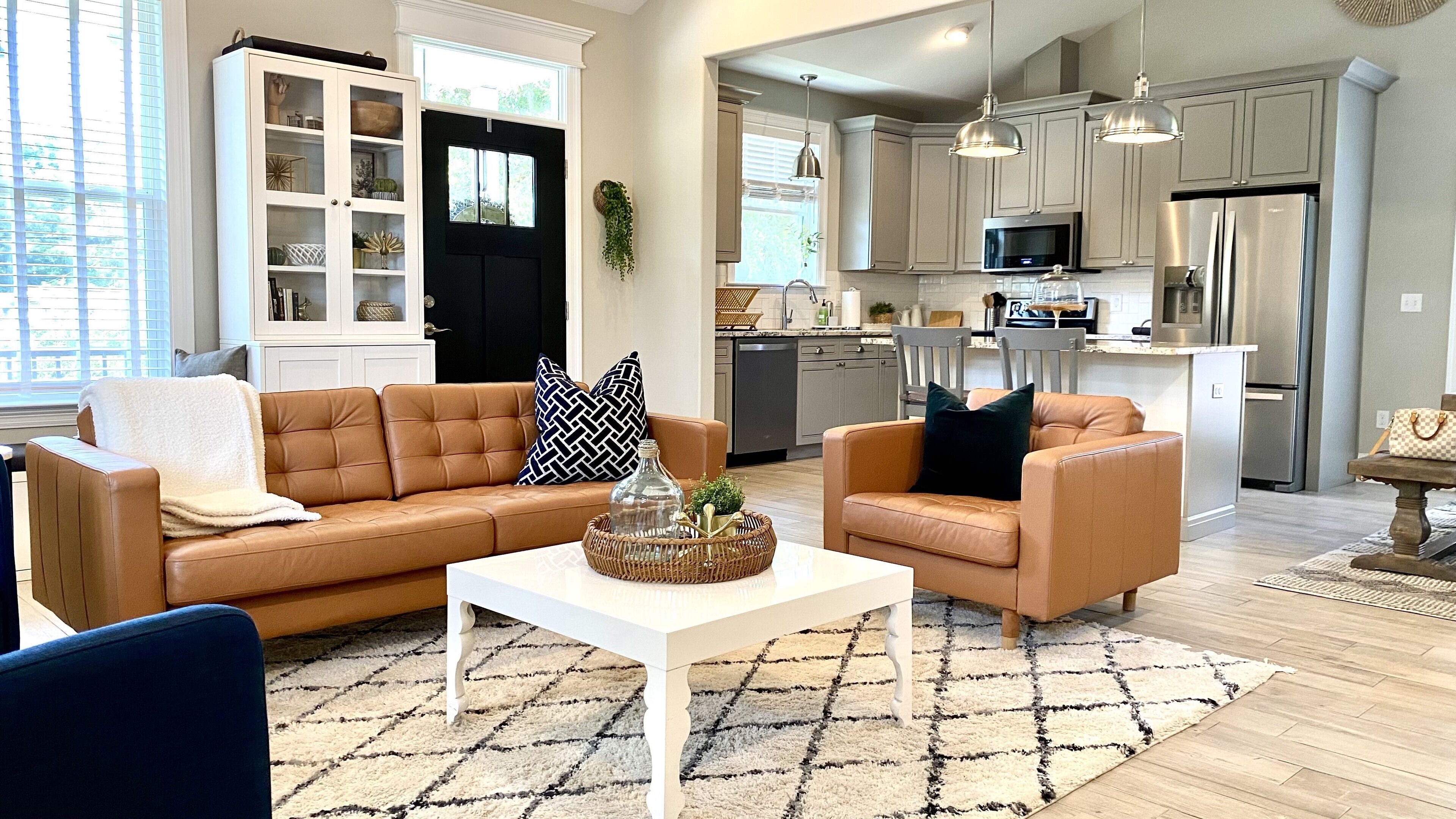 NEW Beautiful, Private Home in Downtown Tally