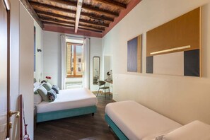 4 habitaciones y caja de seguridad en la habitación 