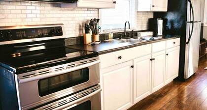 Tiny Cabin · Tiny Cabin At The New+Orchard~New River Gorge