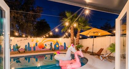 Old Town Oasis!Heated Pool!BBQ!Firepit!Minigolf!Game Room!