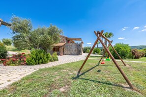 Children's area - Pool Villa Angela with Sauna, Jacuzzi and Gym, Manciano Terme, Italy (Manciano Terme)