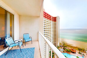 Property grounds - Gulf-view resort condo with pools, hot tubs, & on-site dining - walk to beach (Panama City Beach)