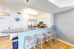 Fridge, microwave, oven, stovetop - Gulf-view resort condo with pools, hot tubs, & on-site dining - walk to beach (Panama City Beach)