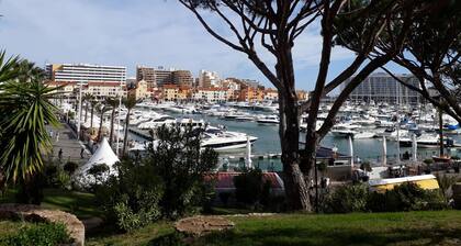 T2 Mouramar Varanda Vista Piscina Golf 6 Pessoas