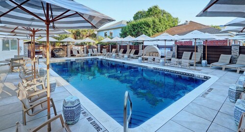Fun Beach House Getaway, Heated Pool Access