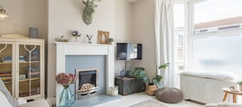 Stylish holiday home located just a few minutes’ walk to the sea