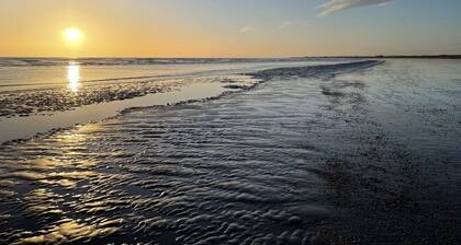 Elegant holiday home located in the heart of Deal