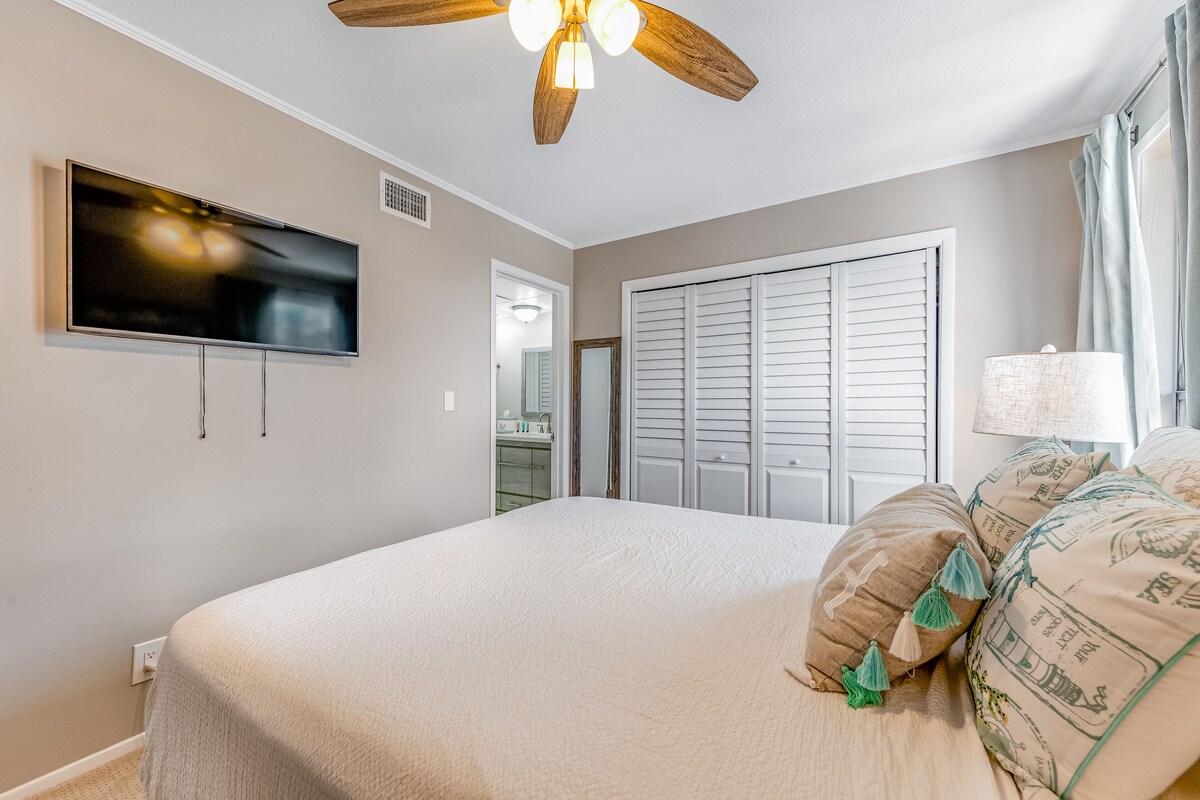 Photo 22 of Dog-friendly condo with private beach access, pools, hot tubs, and central AC