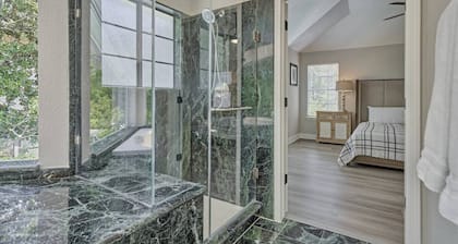 Luxury 4BR/3Bath with the heated pool and Spa