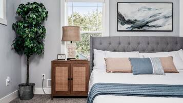 3 bedrooms, iron/ironing board, travel cot, free WiFi