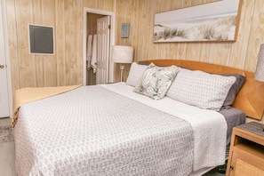 2 chambres, fer et planche à repasser, Wi-Fi gratuit, draps fournis