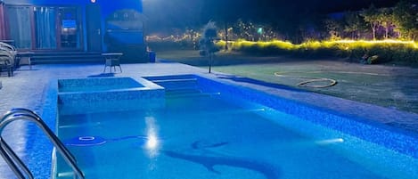 Indoor pool, outdoor pool